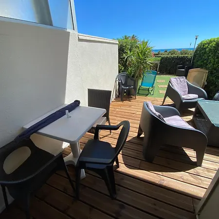 Les Pieds Dans L'eau Lejlighed