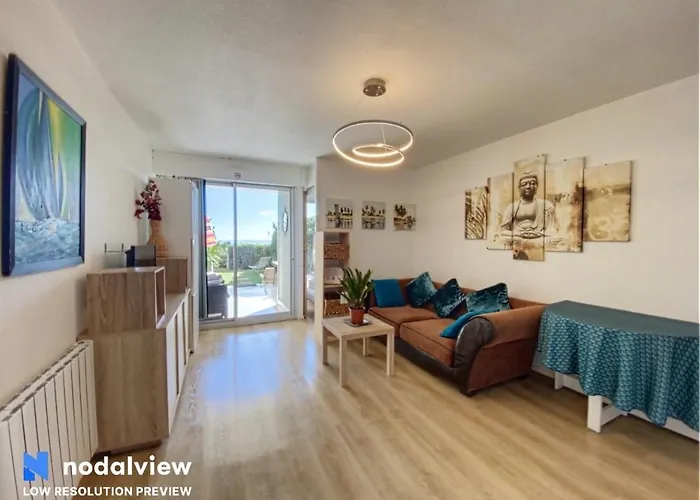 Les Pieds Dans L'eau *