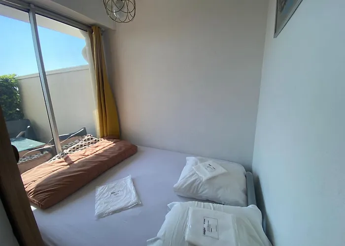 Daire Les Pieds Dans L'eau